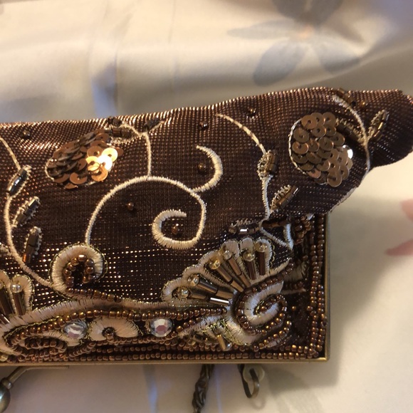 Beaded and Sequined Purse/Bag with Chain Strap 11”x3” w/14” drop - Picture 6 of 8